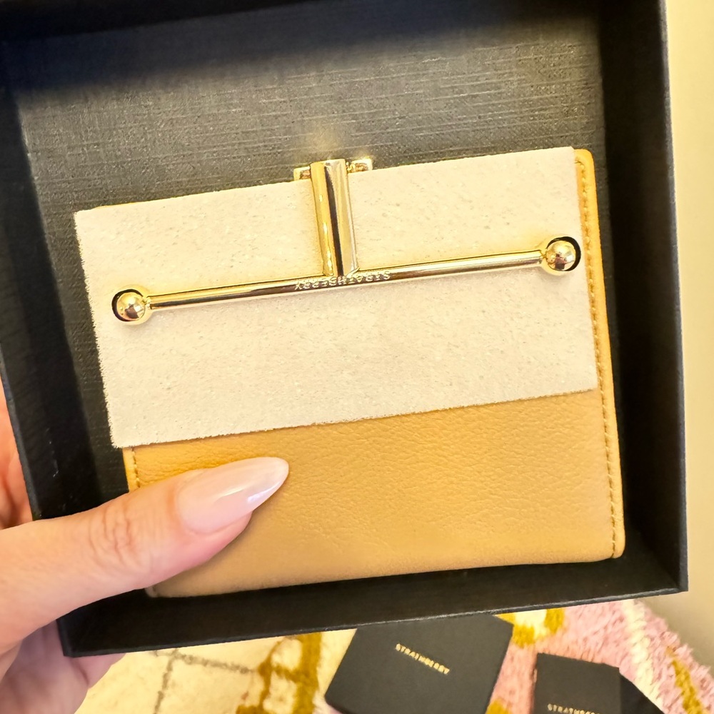 STRATHBERRY Melville Street Wallet Portfolio - Picture 3 of 10